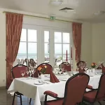 Strandhotel מלון 4*