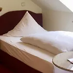 מלון Strandhotel Grömitz
