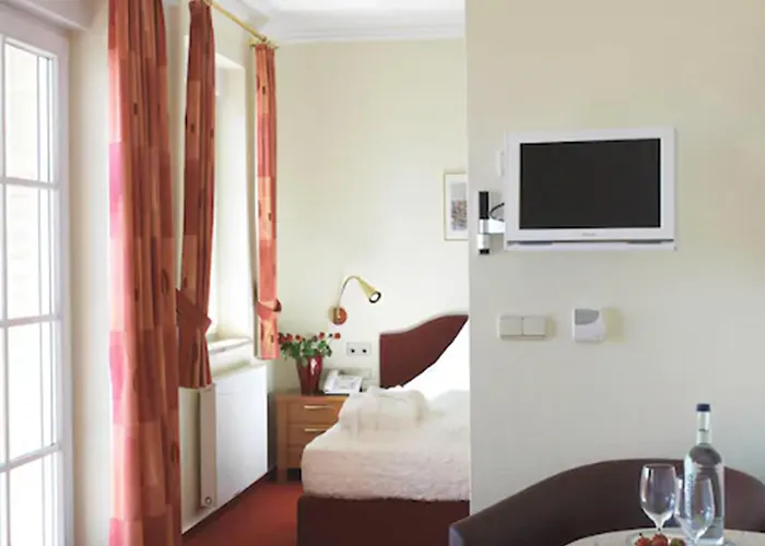 Strandhotel Hotel