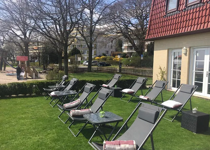 Strandhotel Szálloda